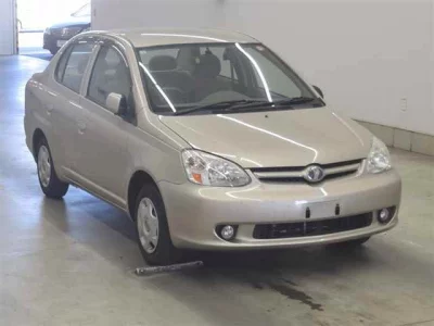 TOYOTA PLATZ
