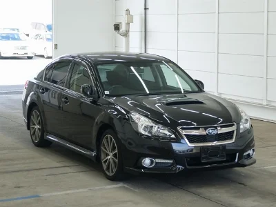 SUBARU LEGACY B4