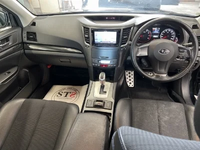 SUBARU LEGACY B4