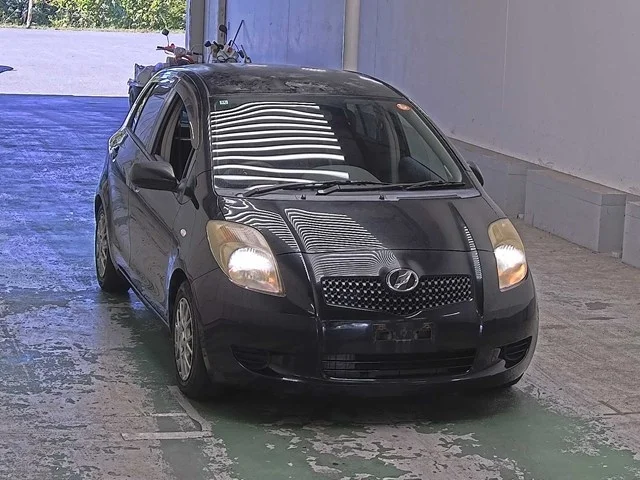 Toyota Vitz 2006
