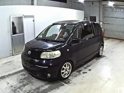 TOYOTA PORTE
