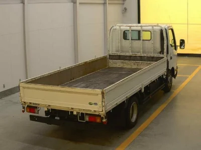 TOYOTA DYNA