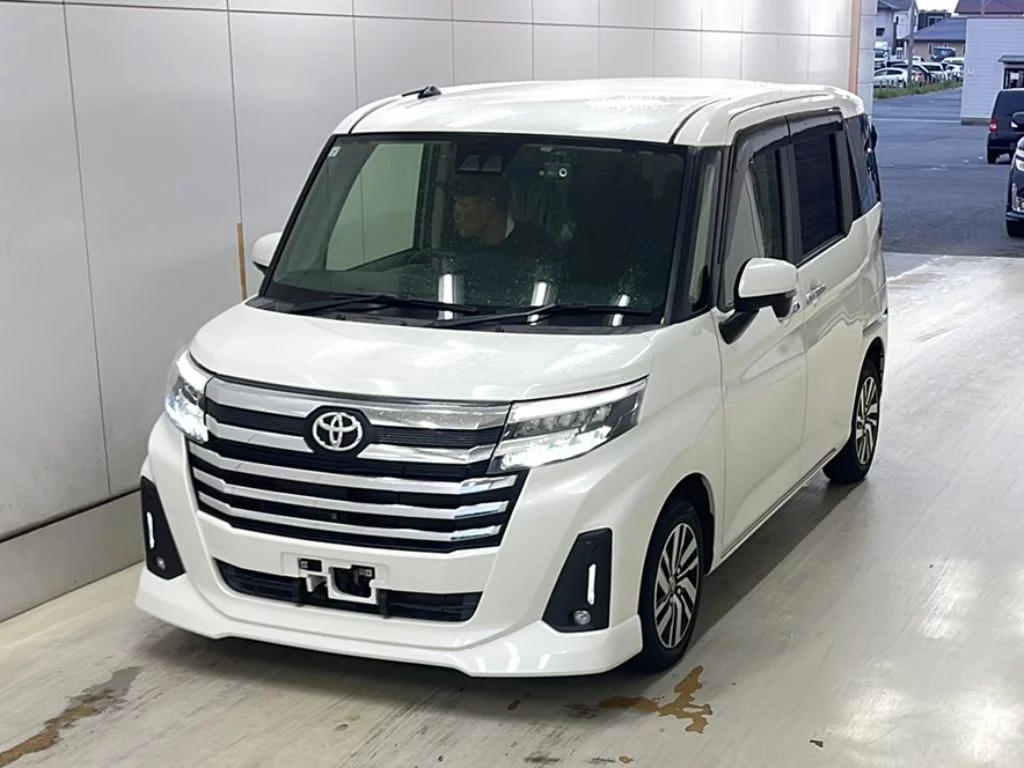 Toyota Roomy 2021
