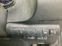 Цена авто Toyota Corolla Touring с аукционов Японии, номер кузова ZWE211W, пробег 48 000, оценка 8