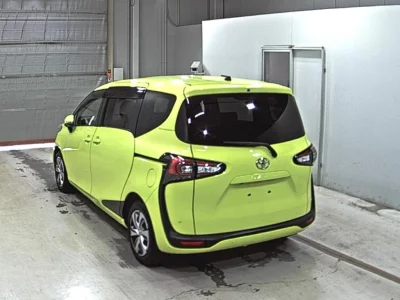 TOYOTA SIENTA