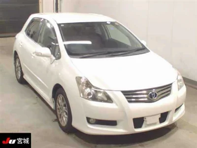 TOYOTA BLADE