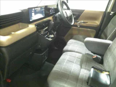 Mitsubishi Delica Mini