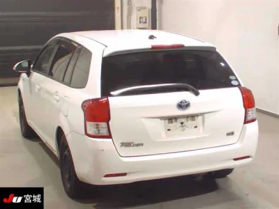TOYOTA COROLLA FIELDER 2