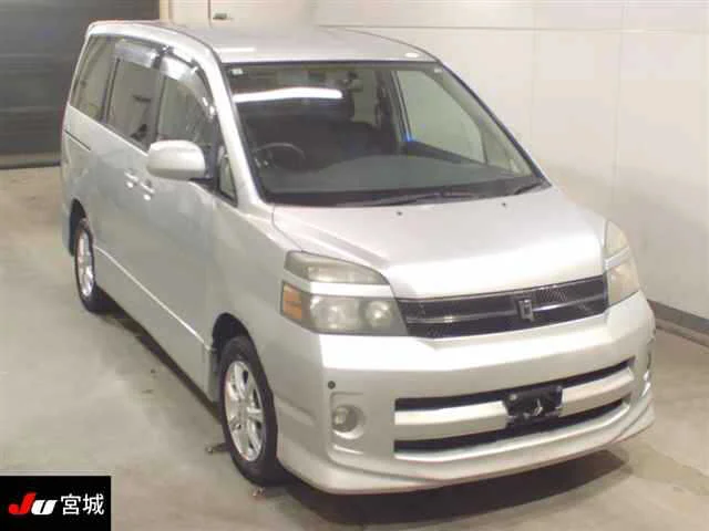 Toyota Voxy 2005