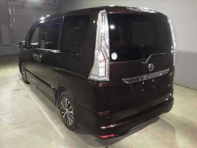NISSAN SERENA 3
