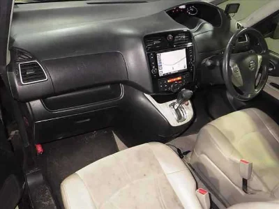 NISSAN SERENA 4