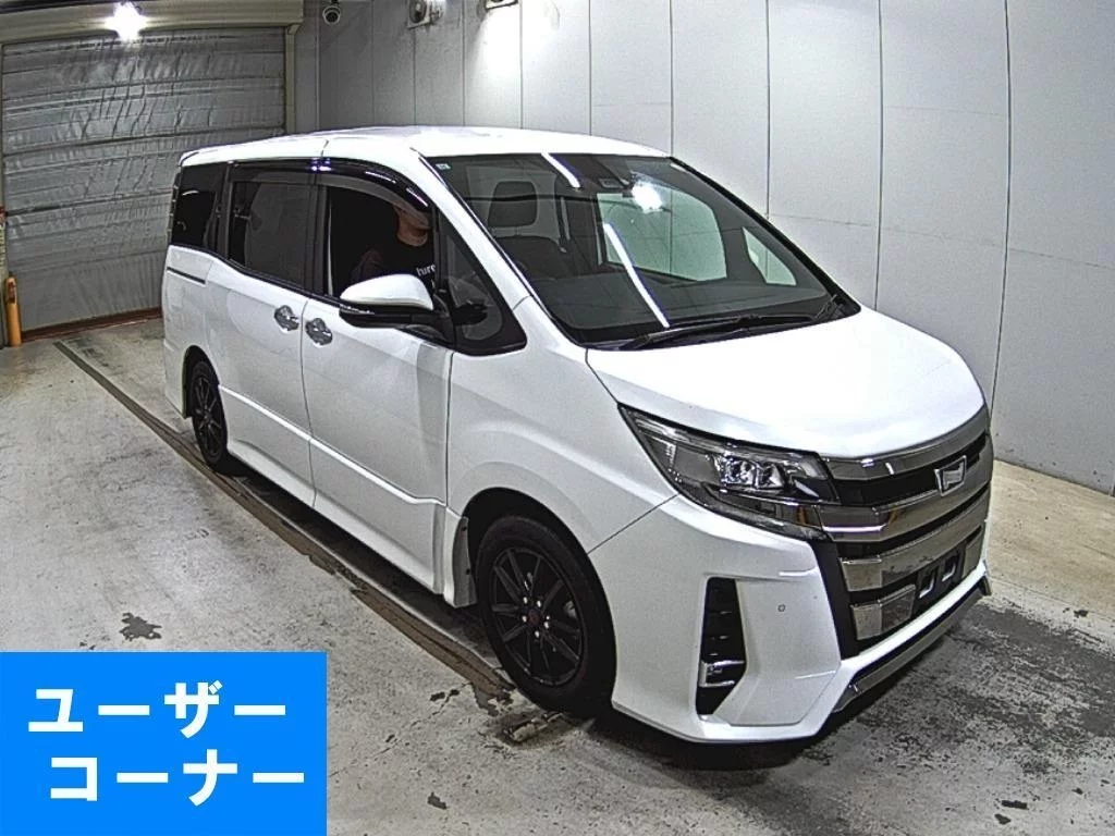 Toyota Noah 2019