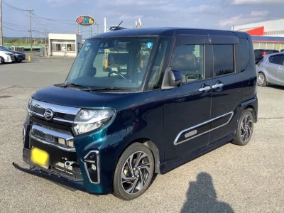 Daihatsu Tanto 2021