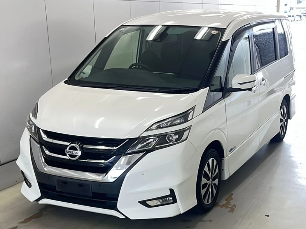 Nissan Serena 2018