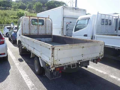 TOYOTA DYNA