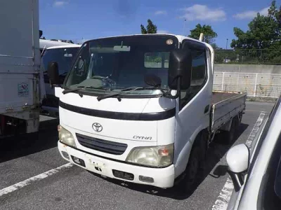 TOYOTA DYNA