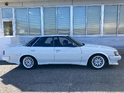 TOYOTA MARK II