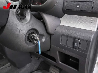 Toyota Pixis Space