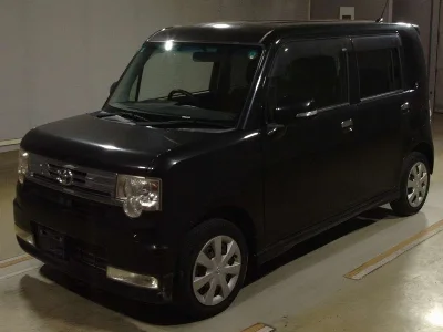 TOYOTA PIXIS SPACE