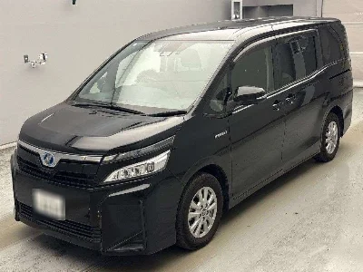 Статистика аукционов Toyota Voxy
