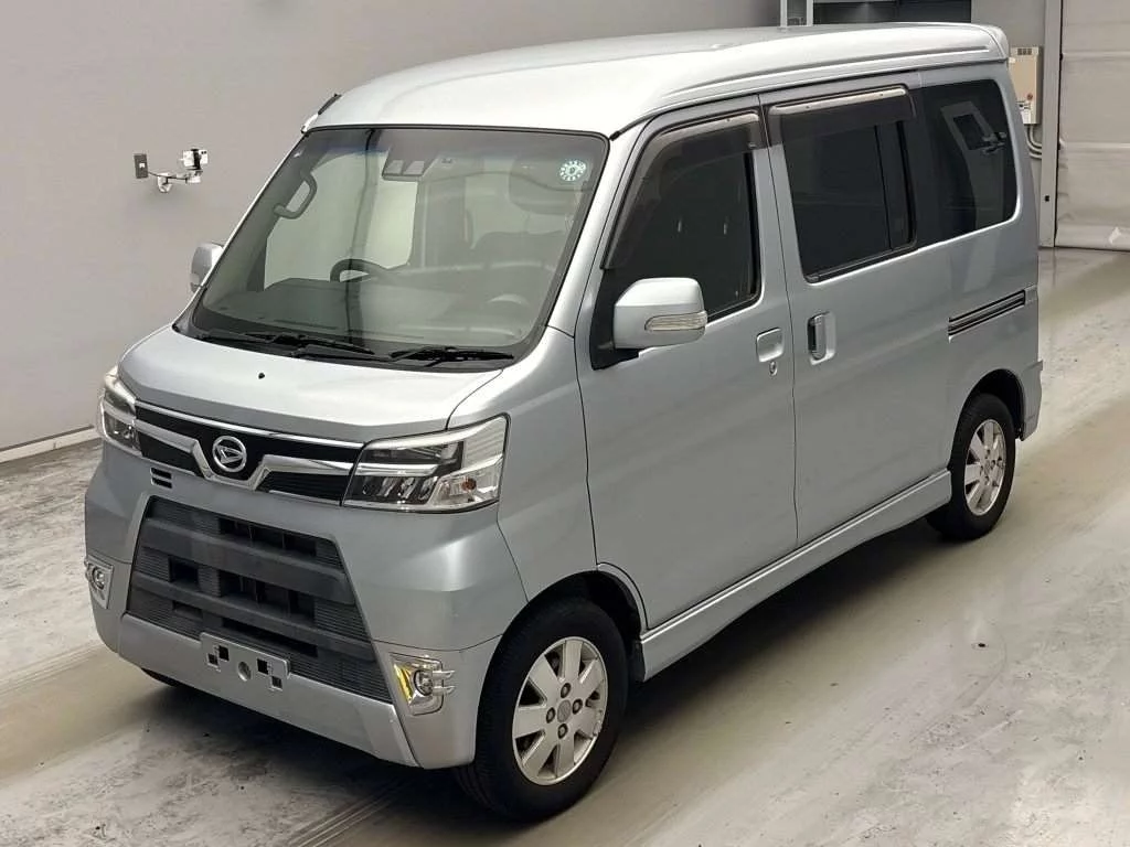 Daihatsu Atrai 2020