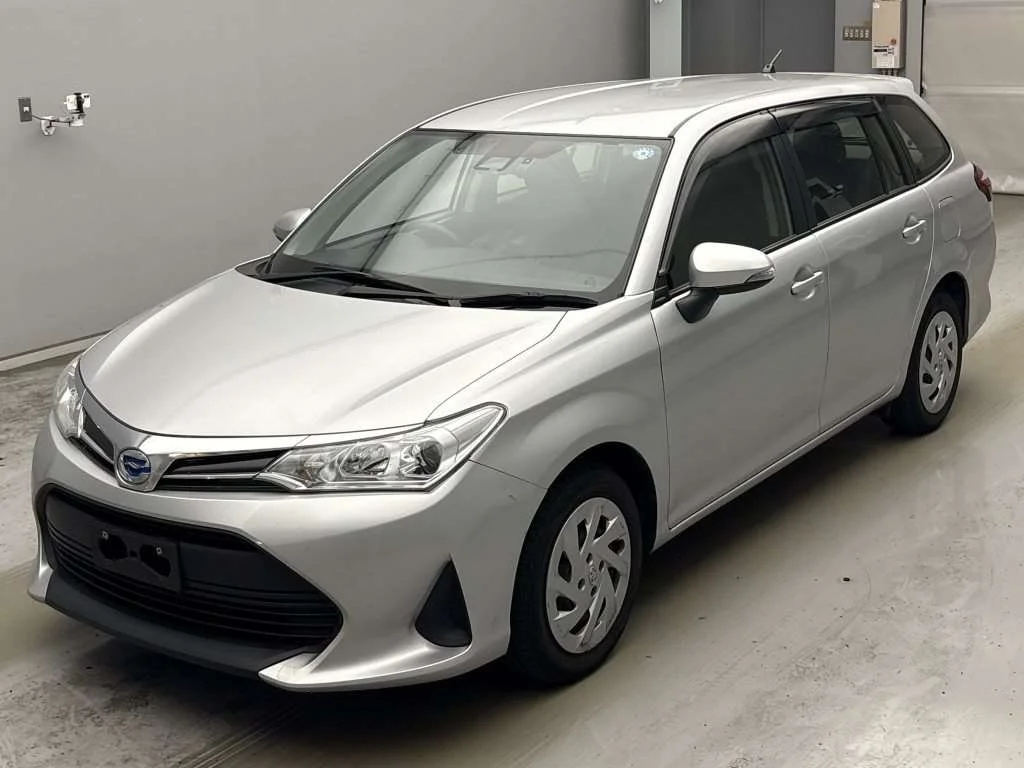 Toyota Corolla Fielder 2021