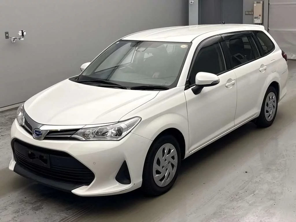 Toyota Corolla Fielder 2021