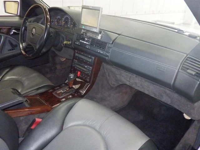 Mercedes-Benz SL  с аукциона в Японии