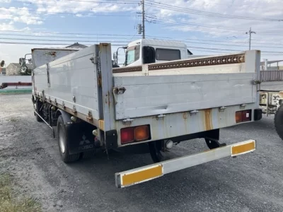 MITSUBISHI FUSO FIGHTER