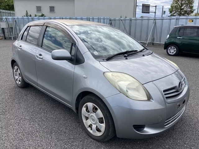 Toyota Vitz 2006