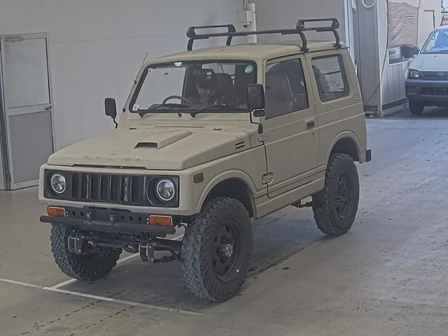 Suzuki Jimny  с аукциона в Японии
