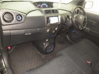 Toyota bB