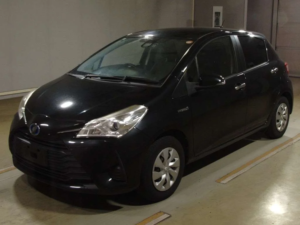 Toyota Vitz 2018