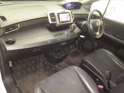 Honda Freed Spike