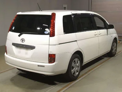 Статистика аукционов Toyota Isis