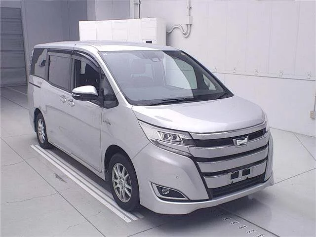 Toyota Noah 2019