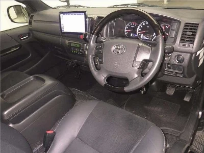 TOYOTA REGIUS ACE VAN