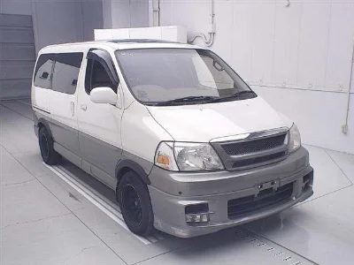 TOYOTA GRANVIA
