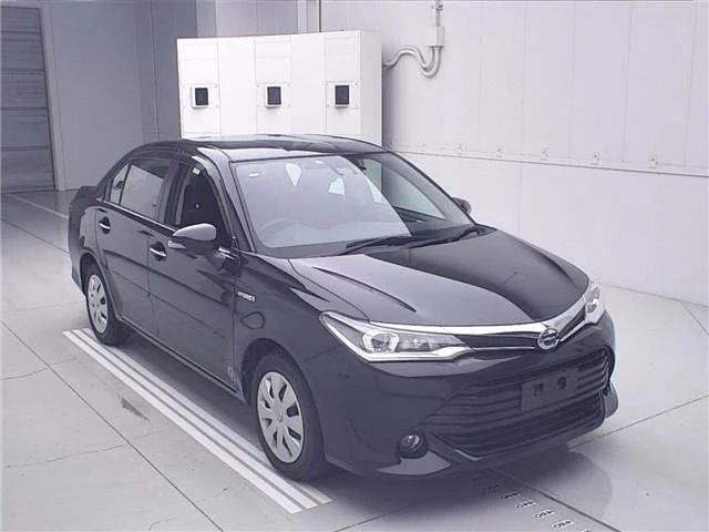 Toyota Corolla Axio 2015
