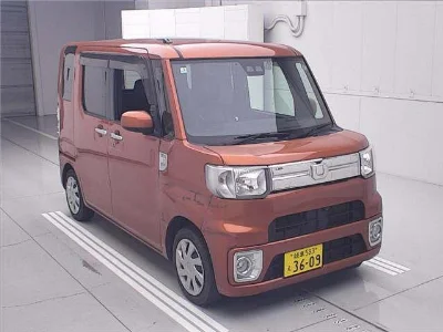 DAIHATSU WAKE