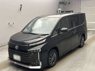 Статистика аукционов Toyota Voxy