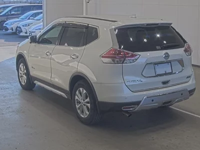 Статистика аукционов Nissan X-Trail