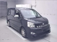 Цена авто Toyota Voxy с аукционов Японии, номер кузова ZRR70W, пробег 162 000, оценка 4