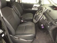 Цена авто Toyota Voxy с аукционов Японии, номер кузова ZRR70W, пробег 162 000, оценка 4