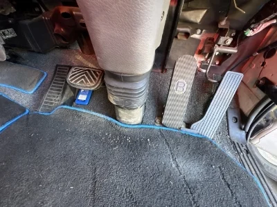 NISSAN UD