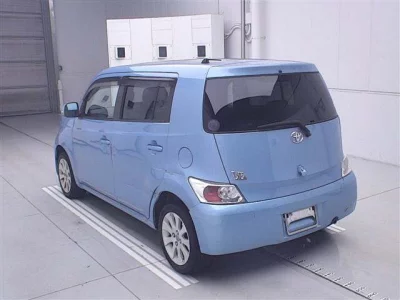 Toyota bB