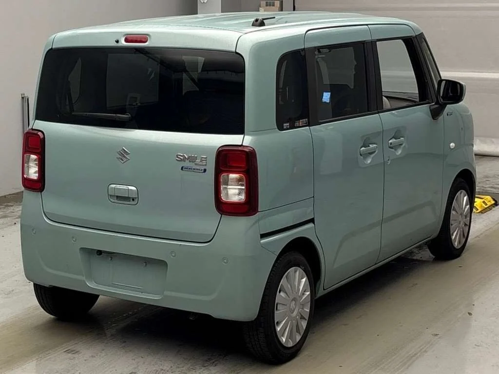 Suzuki Wagon R Smile  с аукциона в Японии
