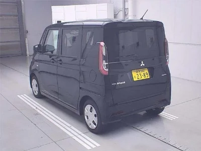 Mitsubishi eK X Space