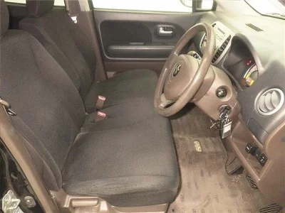 SUZUKI MRWAGON