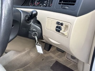 TOYOTA COROLLA RUNX